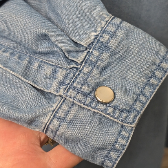 Loft Chambray Tunic Style Top, Size X-Small Petite - Picture 5 of 10